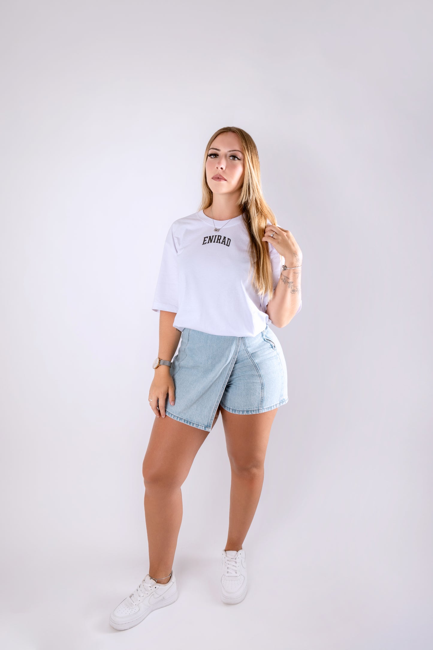 BASICS ESSENTIAL T-SHIRT